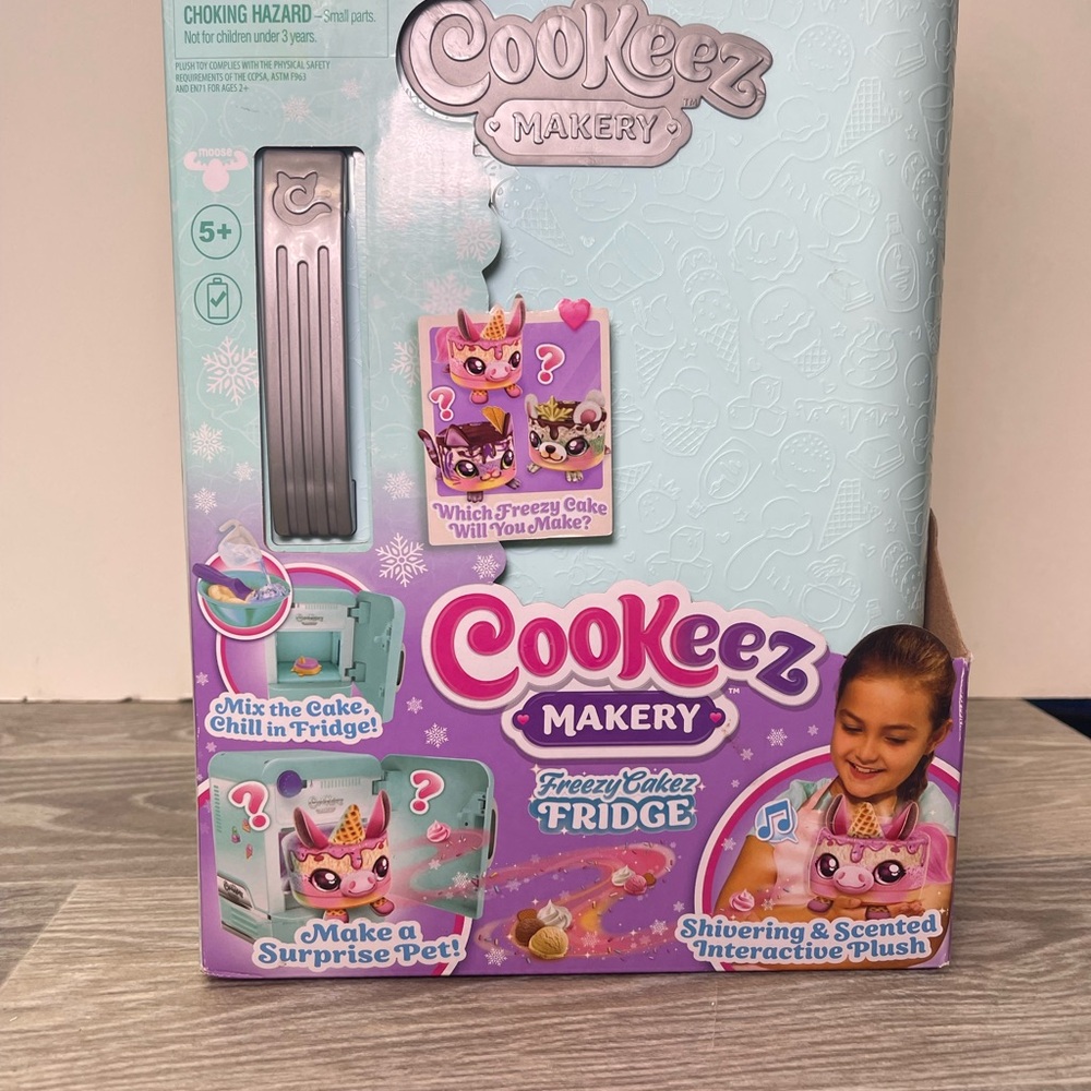 Freezy Cake Fridge Plush Toy